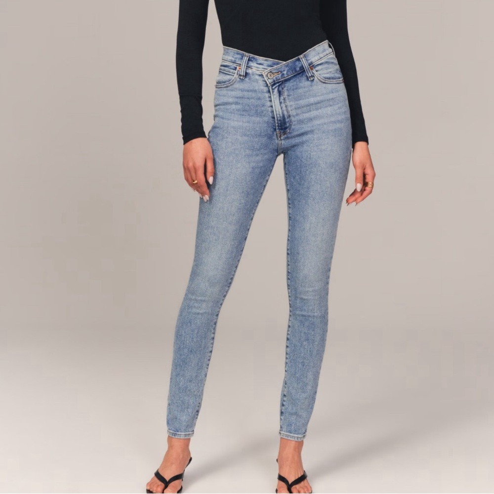 Super Skinny Ankle High Rise pant, curve fit